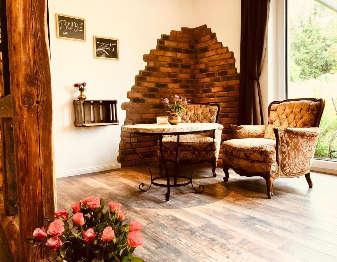 Gaestehaus Annel Niederhorbach Exteriör bild